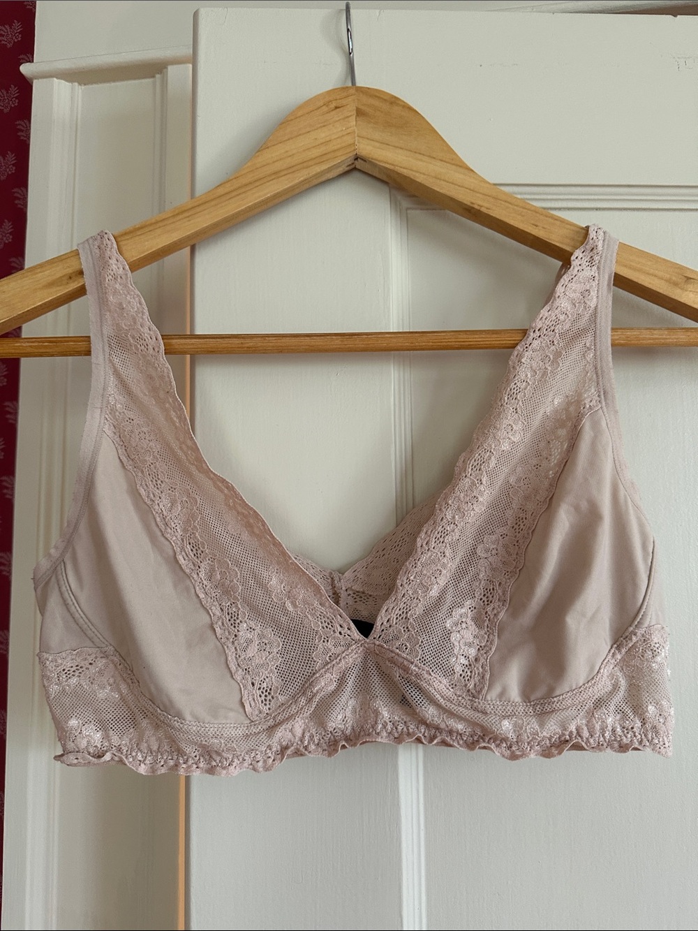 Natori Lace-Trim Wireless Bralette in Blush